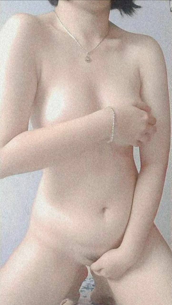 Cuộc sống hằng ngày của idol jav minami kojima